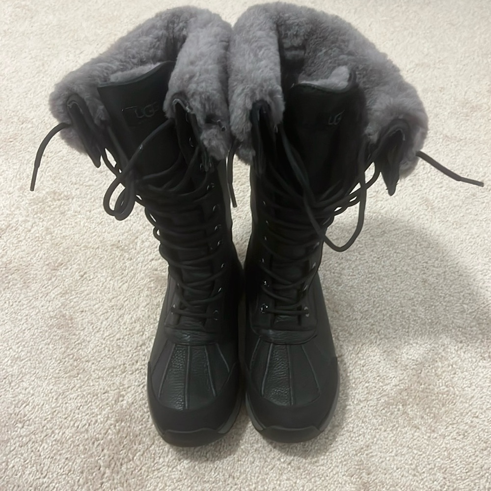 UGG Adirondack III Tall Boot women’s Size 6.5